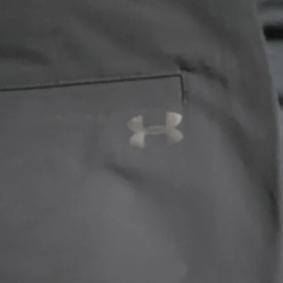 Under Armour Men's Black Flat Front Shorts - Picture 4 of 5